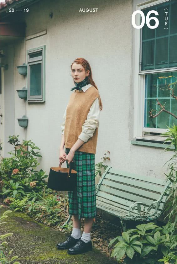 最全毛衣穿搭攻略,御寒同时不忘审美,这7种搭配让你美一冬季