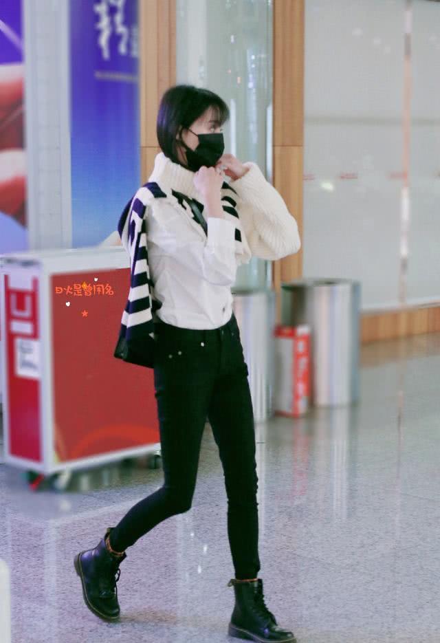 清纯美女郑爽毛衣造型唯美浪漫!岂料隔空撞上韩国当红女星孔孝真、金泫雅