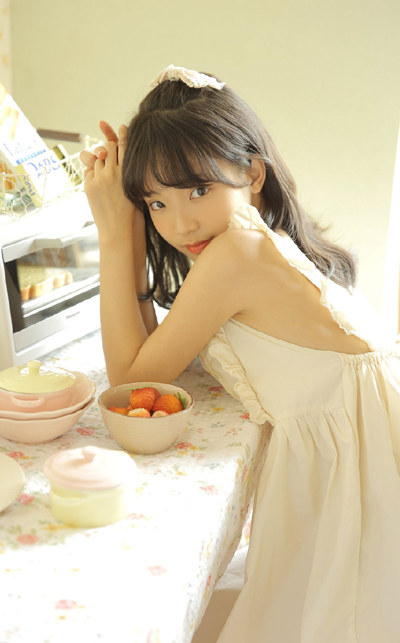 元气美女性感诱人私房写真图片