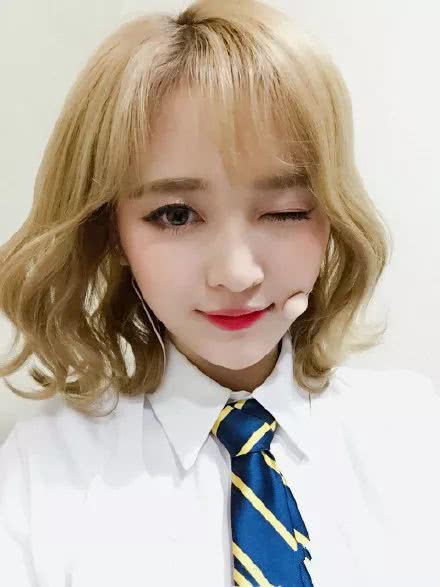 有发际线不好看？换刘海卷一下，让你颜值猛涨百倍