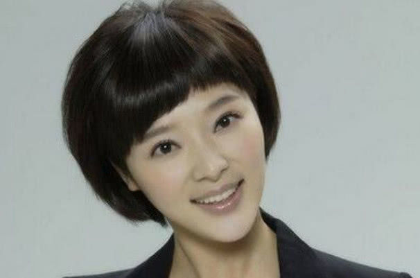 五大美女主持人，董卿第四，朱迅第二，第一美得让人窒息