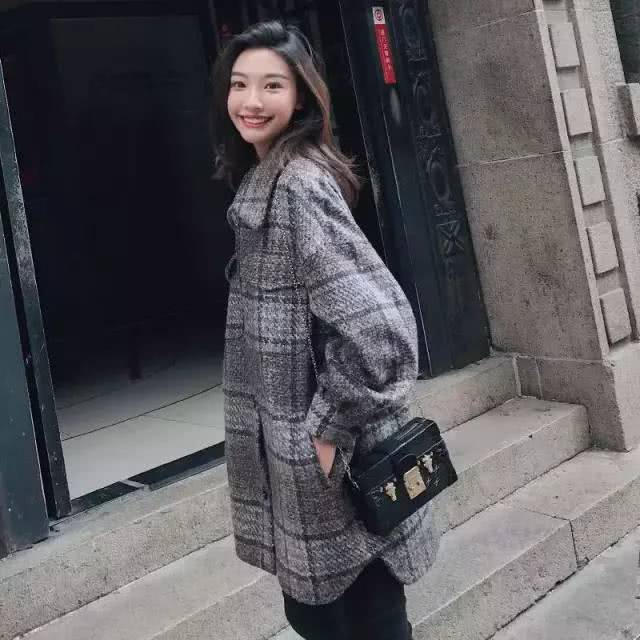今年秋冬穿毛呢外套最好看，尤其适合小个子女生穿
