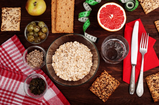 麦片减肥方法，燕麦片怎么吃减肥，吃着吃着就瘦了