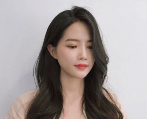 有发际线不好看？换刘海卷一下，让你颜值猛涨百倍