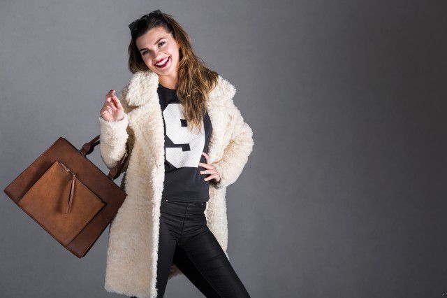 1573197066128006.jpeg 简单有范的减龄外套,好穿易搭又时髦,穿着更舒适