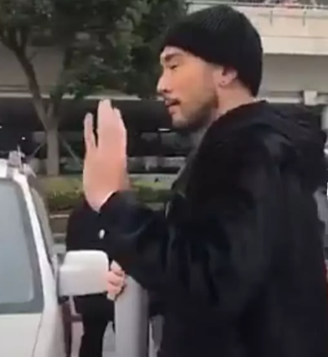 有一种“粘贴复制”叫高以翔二哥,188身高不算啥,差点脸盲了!