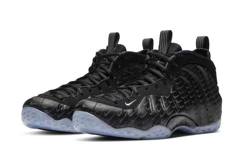 满屏 Swoosh Logo!这双 Air Foamposite One 你喜欢吗?