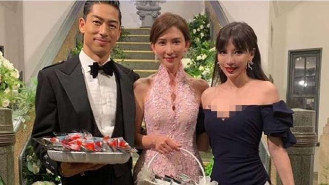 林志玲大婚,王力宏妻子到场祝福,穿着性感遭网友痛骂