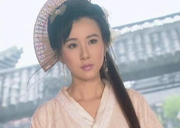 不愧是台湾第一美女!52岁萧蔷晒自拍照,说25岁我也信
