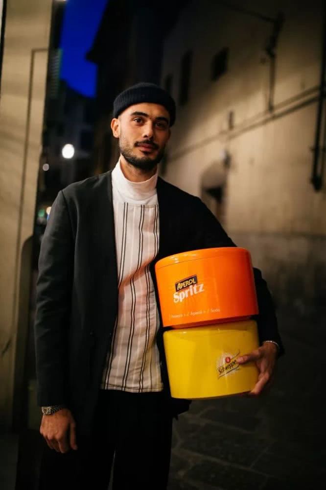 做好“内搭”功夫，“粗短脖”也不输天鹅颈