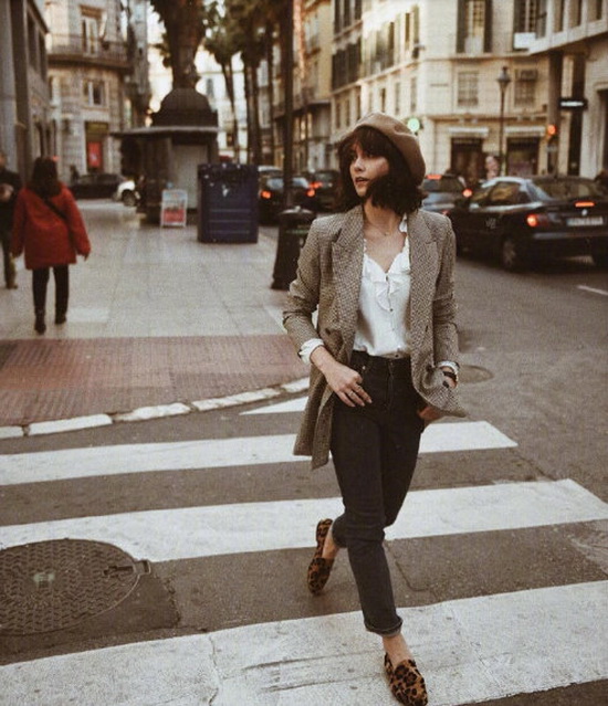 波兰时尚博主Kamila Mraz甜美法式穿搭