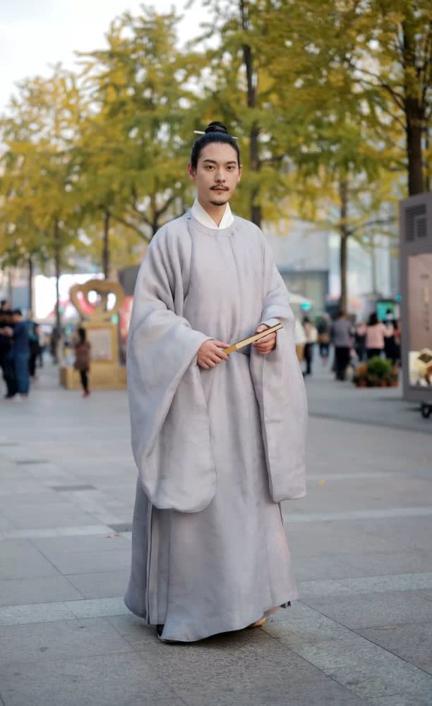 为什么降温总在周一？为什么妹纸们一直都这么美丽？