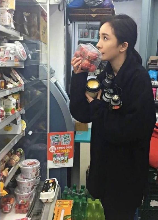 明星生图，大家来看看在路人镜头下，她们的样子究竟是什么样子的