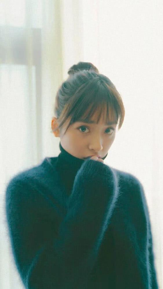 小美女沈月被爆做腿部吸脂,萝卜腿消失引质疑,女明星为了身材太拼了