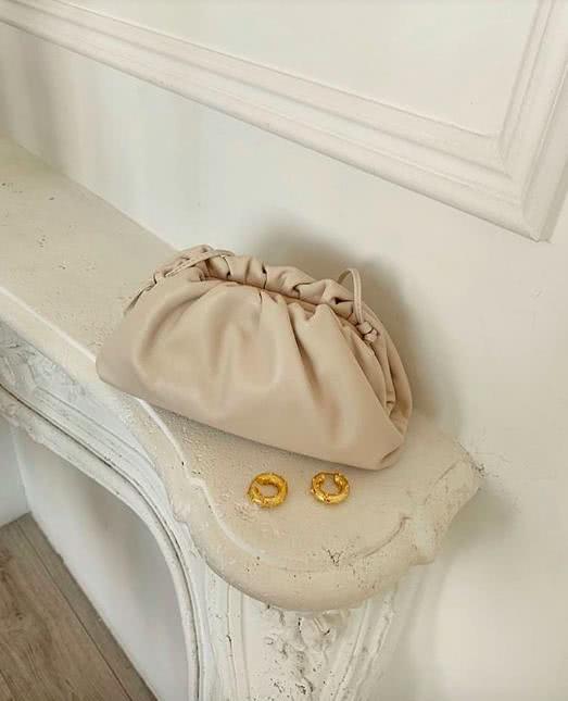 今年必买的 7大包款又有哪些呢？百万带你看看，现在买起来还不算太晚！