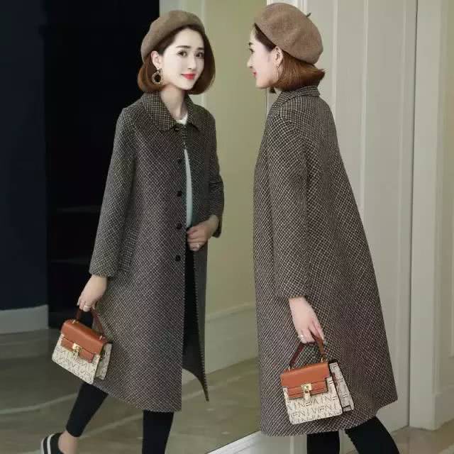 女人尽量不要高跟鞋配大衣，姐姐最近都学他们这样搭，背影都特美