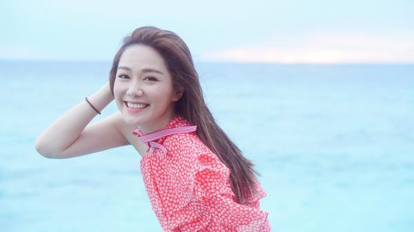 男星因近日离婚后与绯闻女友同庆生，骂声一遍，薄情寡义郎