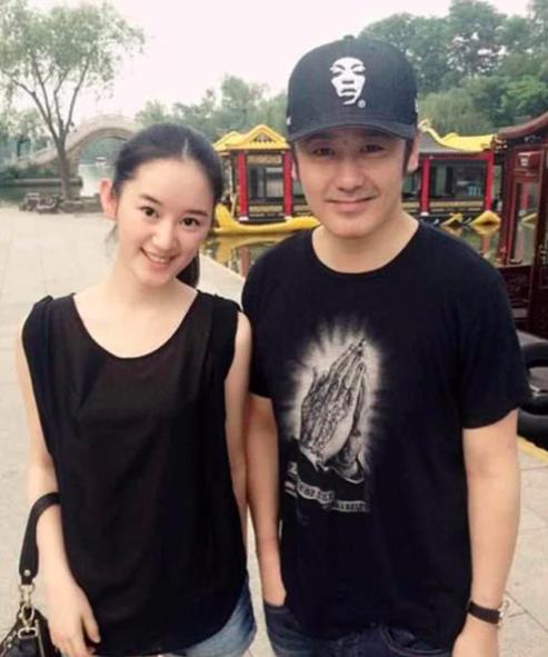 她被唐人力捧却资质一般,因喜欢吴秀波而到其公司,如今依旧没火