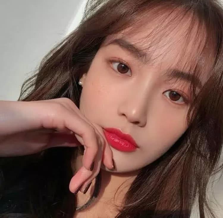 看多了流水线上的整容脸 是时候让她们来洗洗眼了