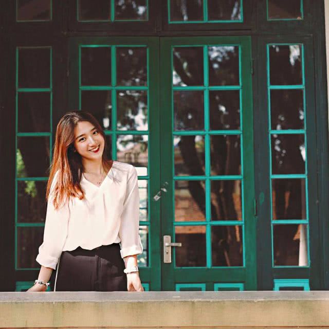 女大学生因长相漂亮走红,她自己则称没觉得漂亮更不会当网红