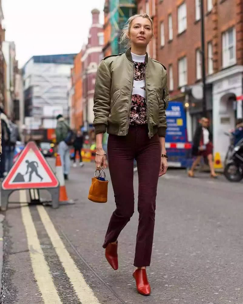 今年秋冬最火的外套是它，遮肉保暖还有个性