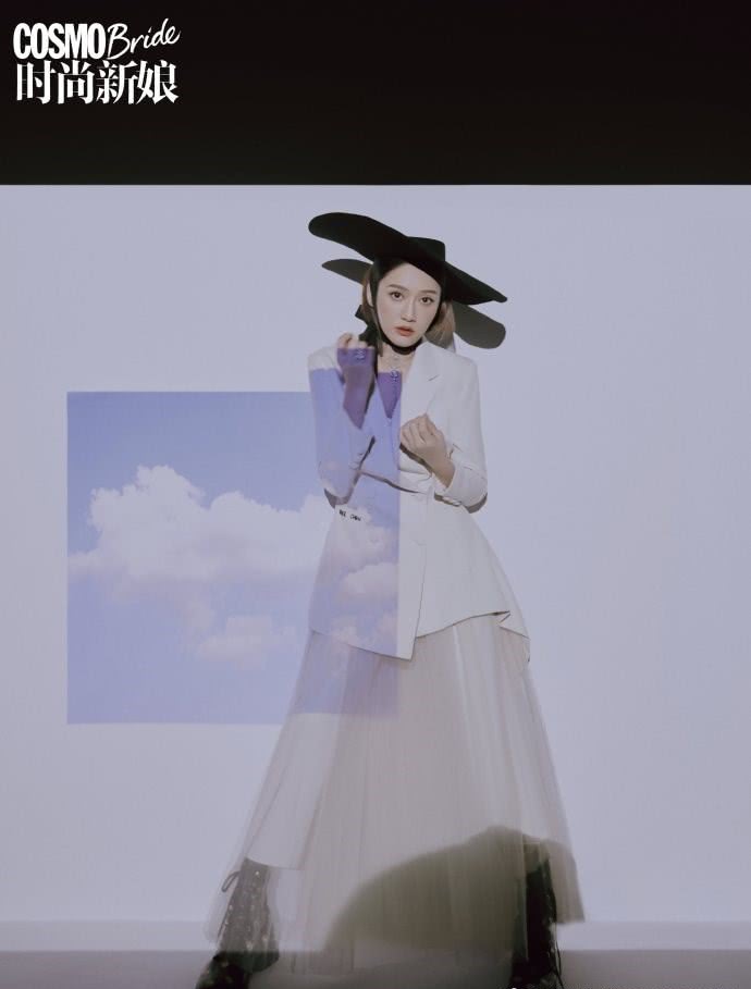 陈乔恩拍摄时尚大片,穿婚纱造型好美,让人想催婚