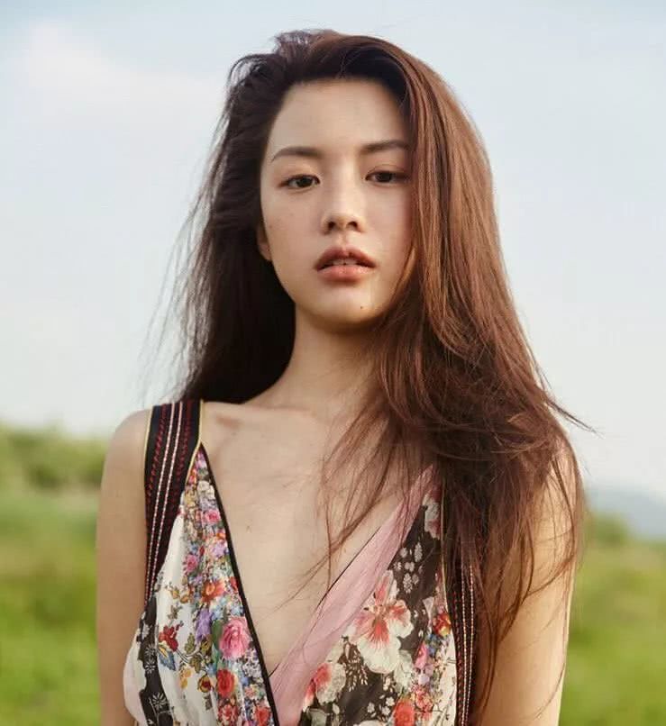 看多了流水线上的整容脸 是时候让她们来洗洗眼了