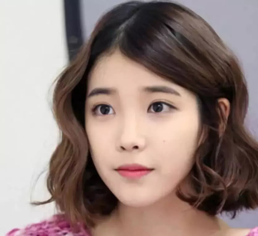 脸大的女生剪短发却显脸更大？这样一烫，瘦脸又时髦