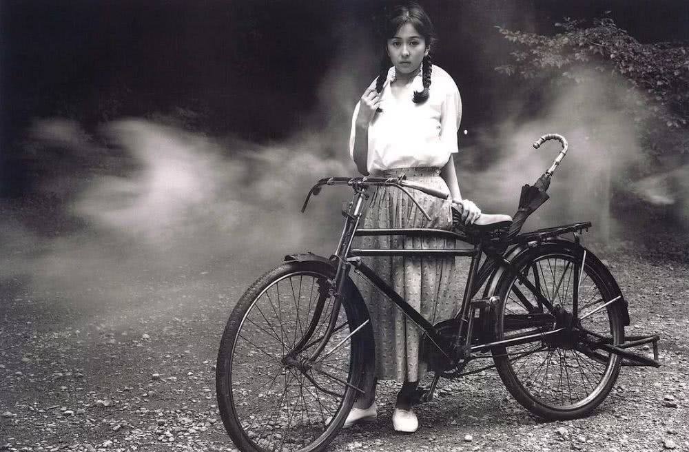 日本有一位奶萌版热巴，同样的五官却又软又甜