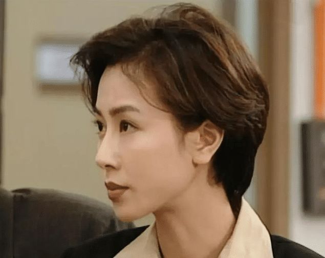 恋过刘銮雄错过郭富城,一代美人却命途坎坷,结果选择皈依佛门