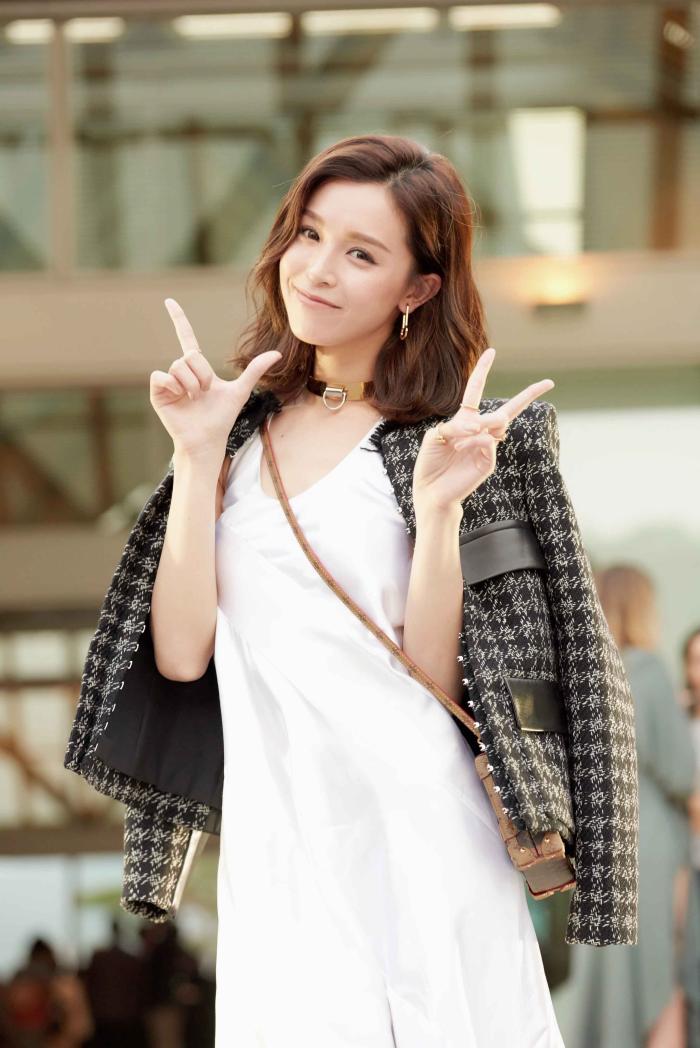 谢霆锋对她一见钟情,陈冠希为追她直接戒烟,网友:幸亏你都没答应!