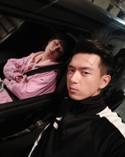 李现在线为杨紫庆生,两人合体那刻,仿佛“佟年夫妇”又回来了!