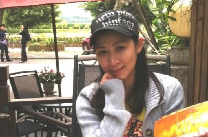 她为了生娃选择息影,打百针终不孕,今47岁突然喜得一对龙凤胎