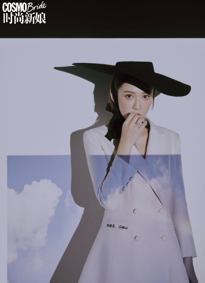 陈乔恩拍摄时尚大片,穿婚纱造型好美,让人想催婚