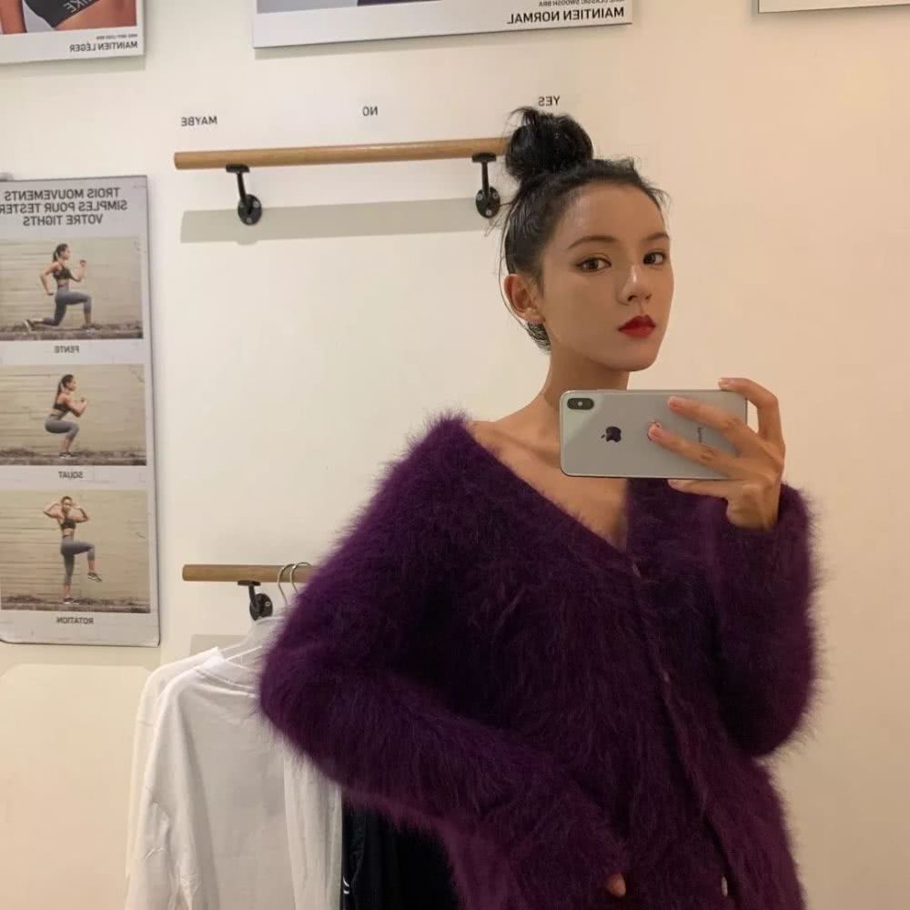 女生皮肤如果不是特别白,这些颜色的衣服最好不要穿,显黑还显黄