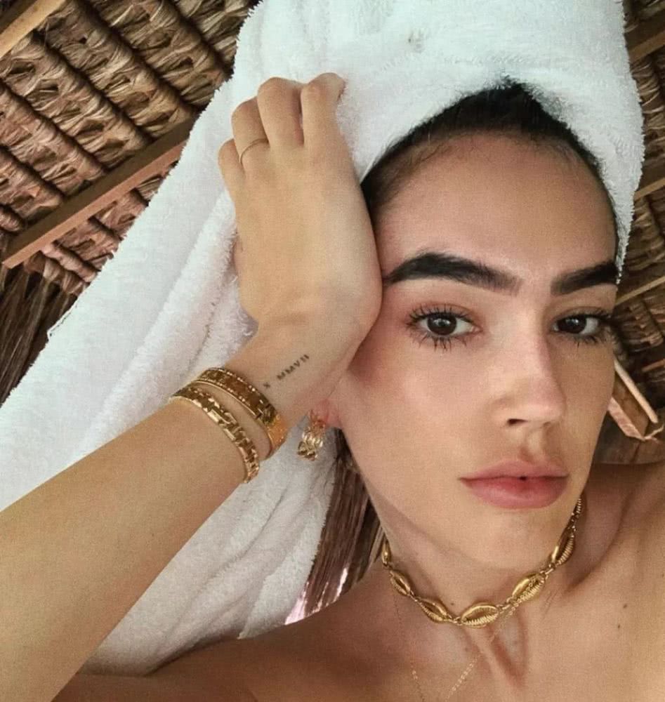 网红脸看多了会腻，“透明感女生”才是真气质！