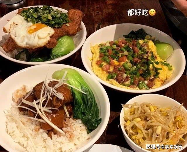 林峰真幸福,张馨月在家给她做营养餐,还一起看动画片