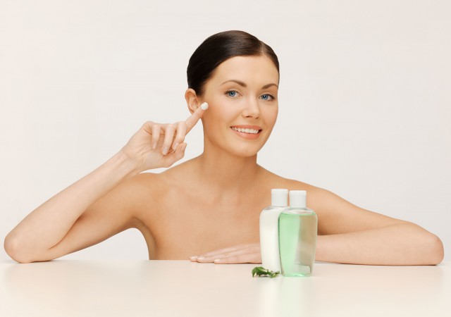 日常护肤的正确顺序，顺序错了再贵的护肤品效果也不佳