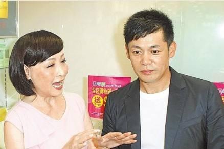 曾志伟前妻自曝患癌症!平安夜做完手术,曾跟干儿子恋情轰动一时