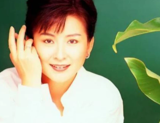 她是李宗盛一生的牵挂，却因母亲孤独一生，让人惋惜