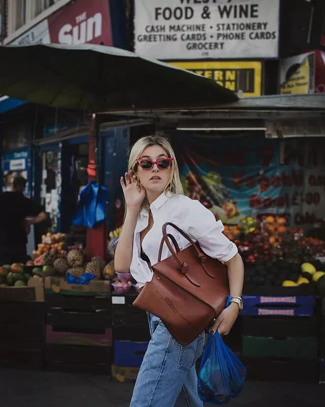 极简混搭风，时尚博主示范最适合上班族的穿衣范本