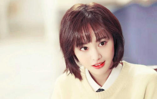 太缺钱?郑爽卖嫁妆,还把送爸爸的珍藏鞋子卖掉,开公司太拖累她