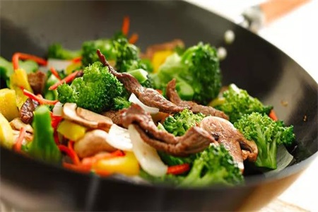 1574758530213354.jpg 最有效的减肥好方法,改变用餐的顺序就可以成功减肥