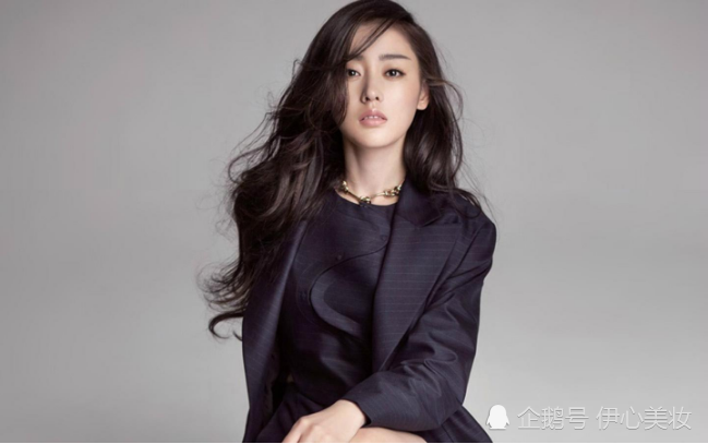 真正会穿衣的女人，秘诀在于这10个穿搭细节，看完你就知道了