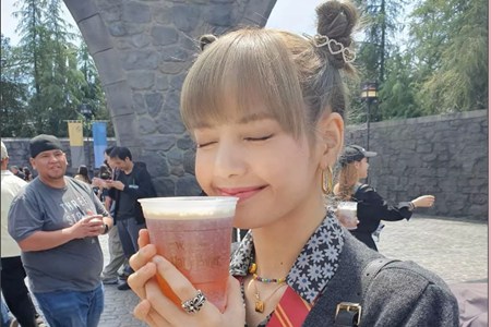 1566190096338125.jpg 哪吒票房突破40亿,可爱魔童双丸子头的编发教程