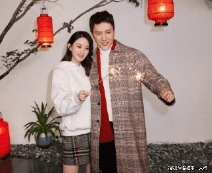 分手四年后,冯绍峰还是原来的冯绍峰,倪妮却不再是原来的倪妮了