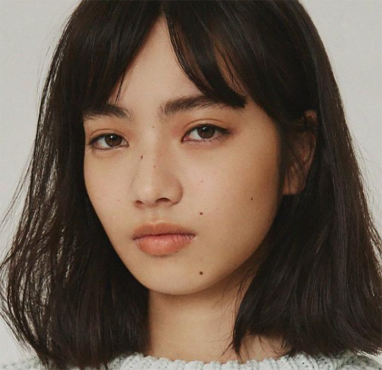 厌世脸走红网络，受到粉丝热捧！如何化出高级厌世妆？