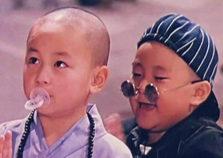 曾是家喻户晓的童星,长大后很少拍戏,现如今开着400万豪车