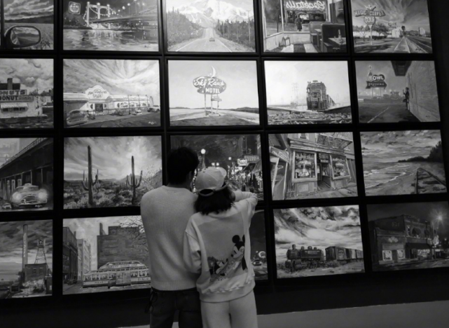 陈乔恩首次与男友艾伦一起跨年,打扮明艳笑出细纹,心情大好!