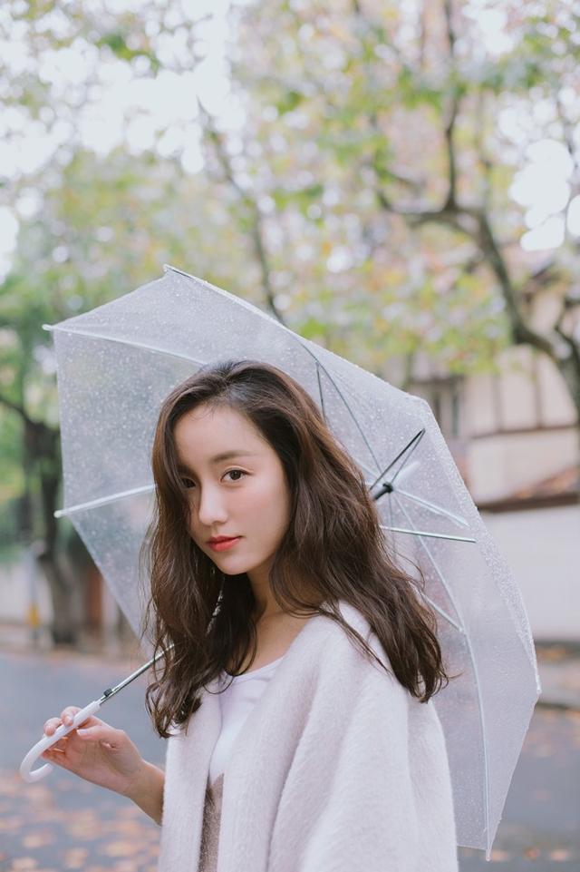 她吃个火锅就有老公了,认识20多天就结婚,如今被老公宠上天